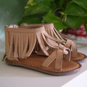 Gap sandals size 6c